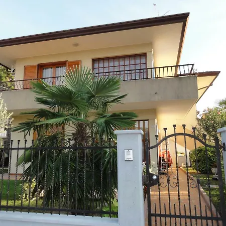 Paola Apartman Bibione